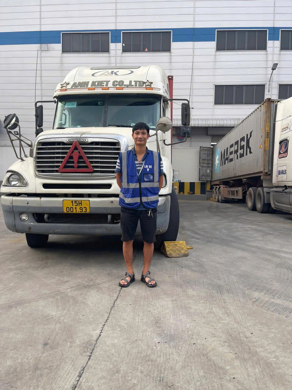 Đội xe vận tải hàng hóa